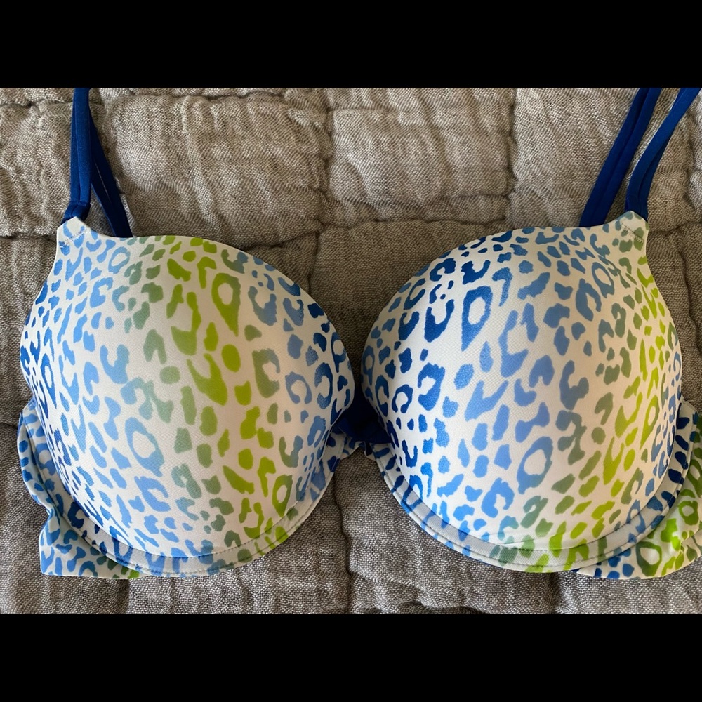 Victoria’s Secret Push-up Bra 36D